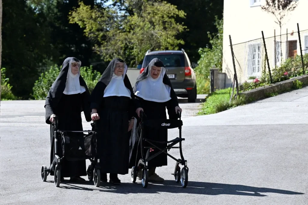 Fugue de trois religieuses autrichiennes : les coulisses d’une histoire hors du commun