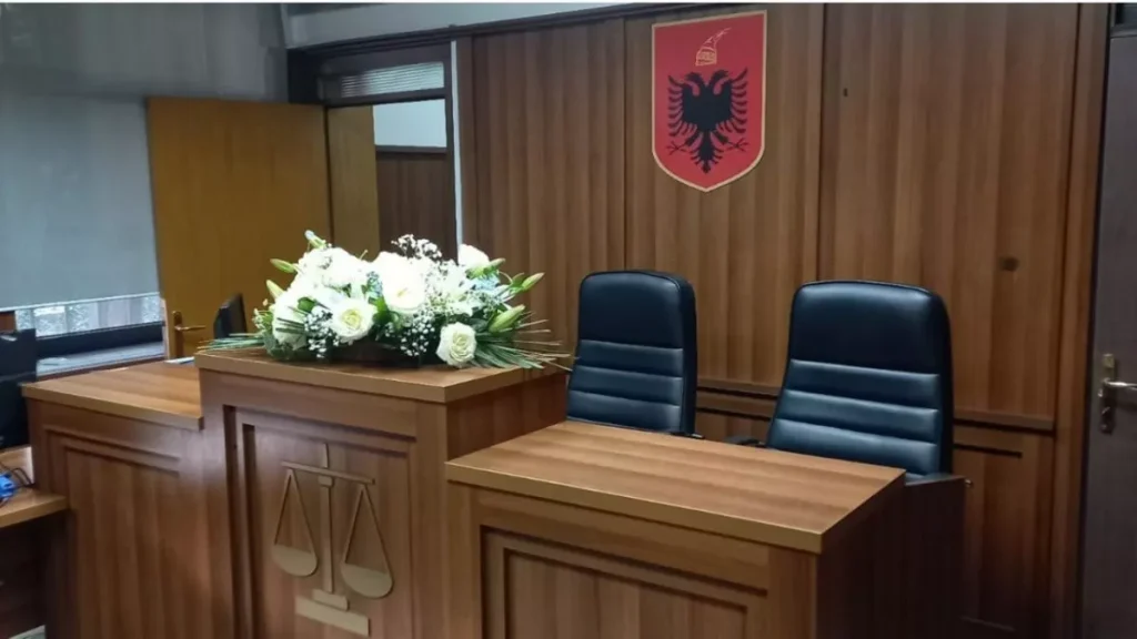 Albanie : un juge abattu en pleine salle d'audience lors d'un procès pour un litige immobilier