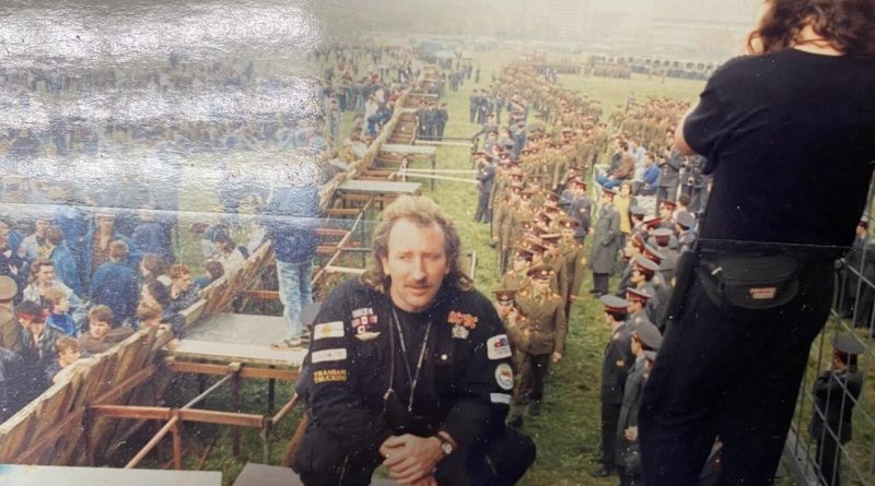 Bonnes Pulsations du Monde - De Moscou à Buenos Aires, de AC/DC à Milo J