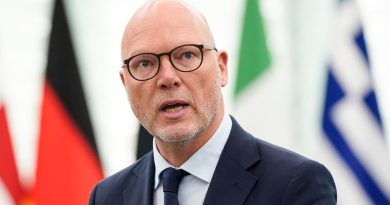 Des eurodéputés approuvent le recul sur les règles de durabilité des entreprises | Euractiv FR