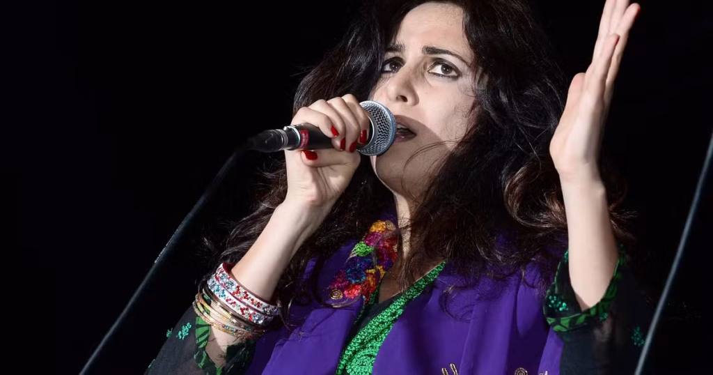 “I Remember I Forget” : le retour de Yasmine Hamdan, pionnière de l’électropop arabe