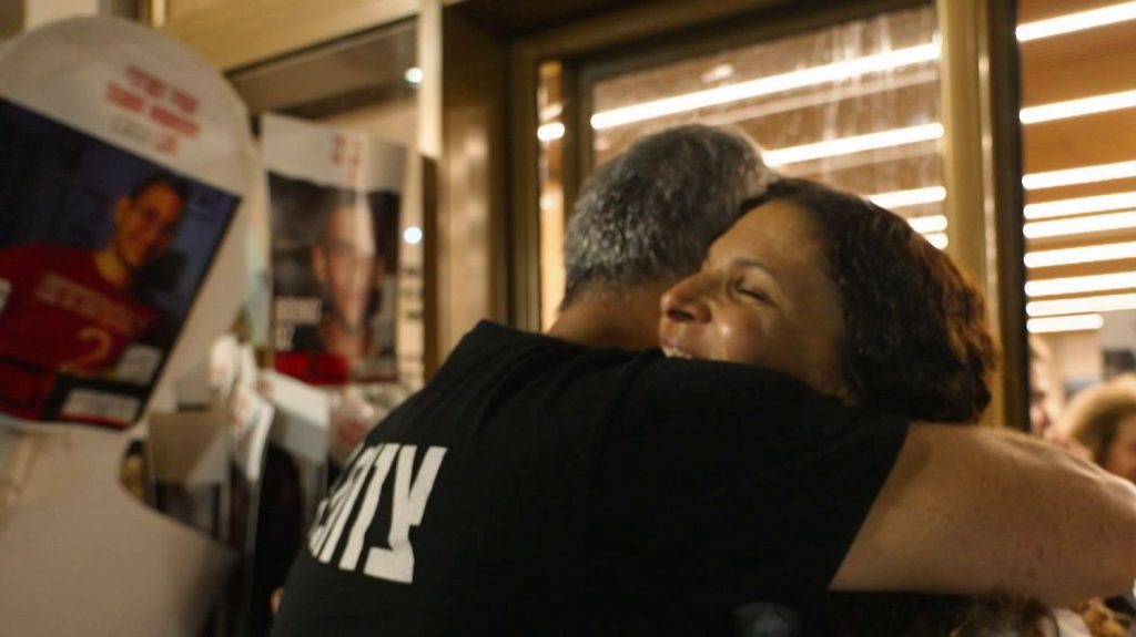 "J’y crois plus que jamais" : l’espoir renaît chez les proches des otages en vue d'un accord de paix entre Israël et le Hamas