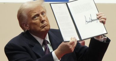 Revue de presse des hebdomadaires français - À la Une: «De la Tyrannie en Amérique»