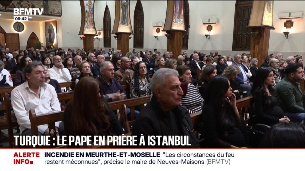 "C'est une visite historique": la ferveur au Liban avant la visite du pape Léon XIV