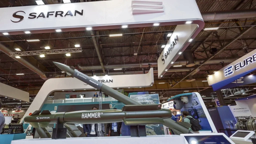 Banques : 50 milliards d’épargne durable détournés pour financer la course à l'armement et le génocide à Gaza - L'Humanité