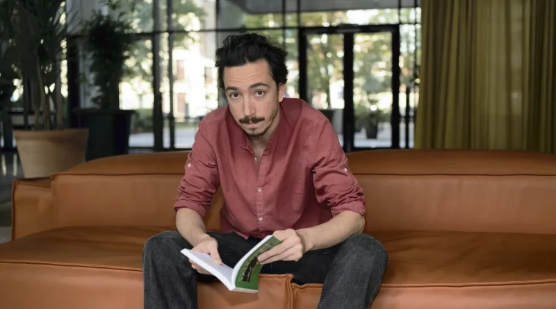 Théo Serfaty, sur les traces de son grand-père Abraham, le « Mandela marocain » - L'Humanité